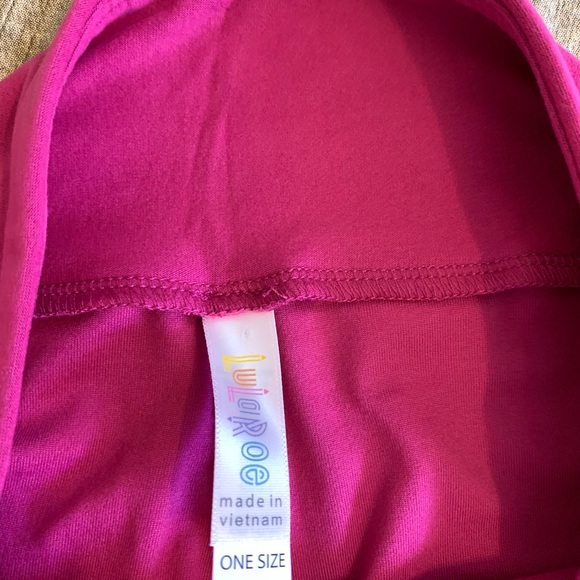 Pink Lularoe pink leggings - Picture 4 of 5